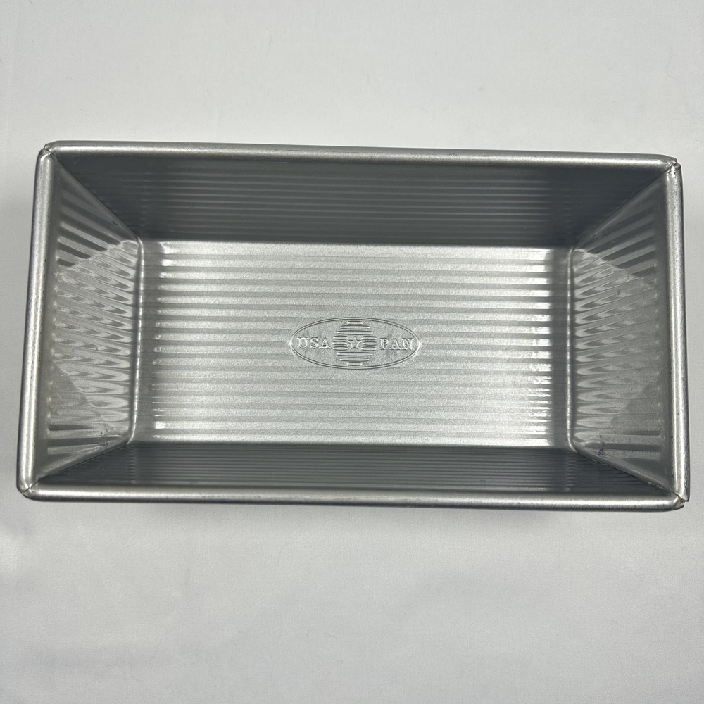 USA Pan Nonstick Standard Bread Loaf Pan, 1 Pound Aluminized Steel, Metal